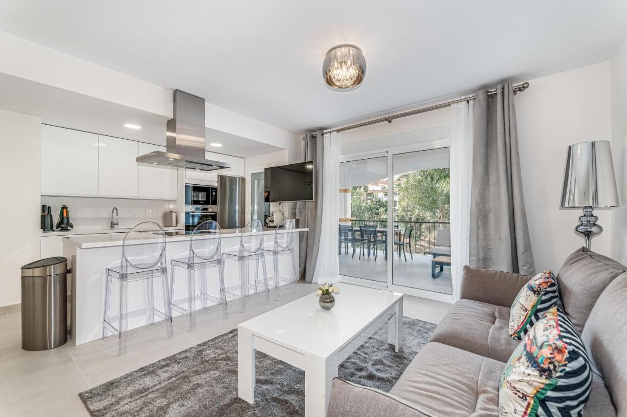 By Riva - Elegant, 2 Bedroom In Dama De Noche Puerto Banus Apartamento